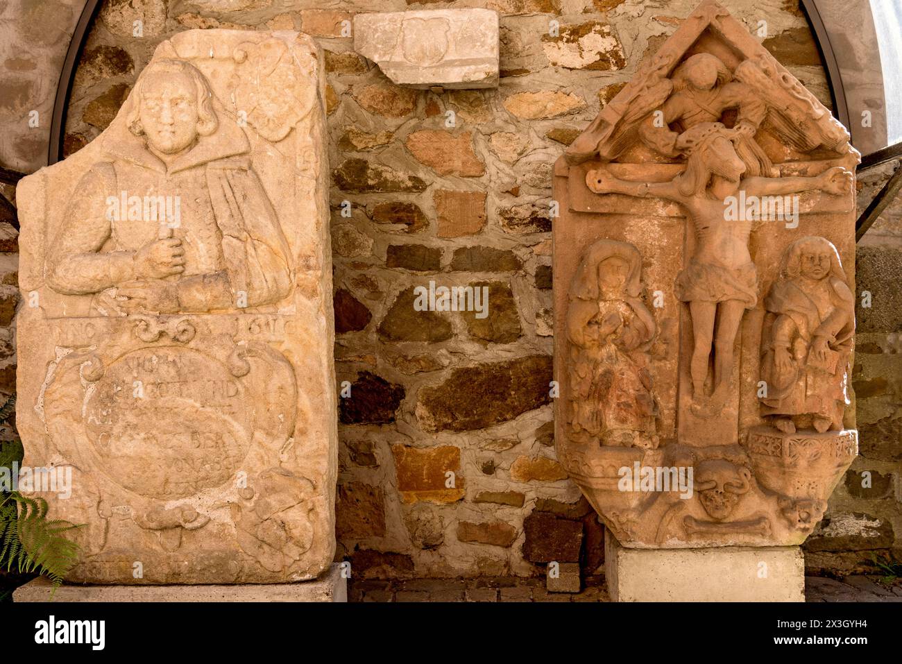 Heilige familie mittelalter -Fotos und -Bildmaterial in hoher Auflösung ...