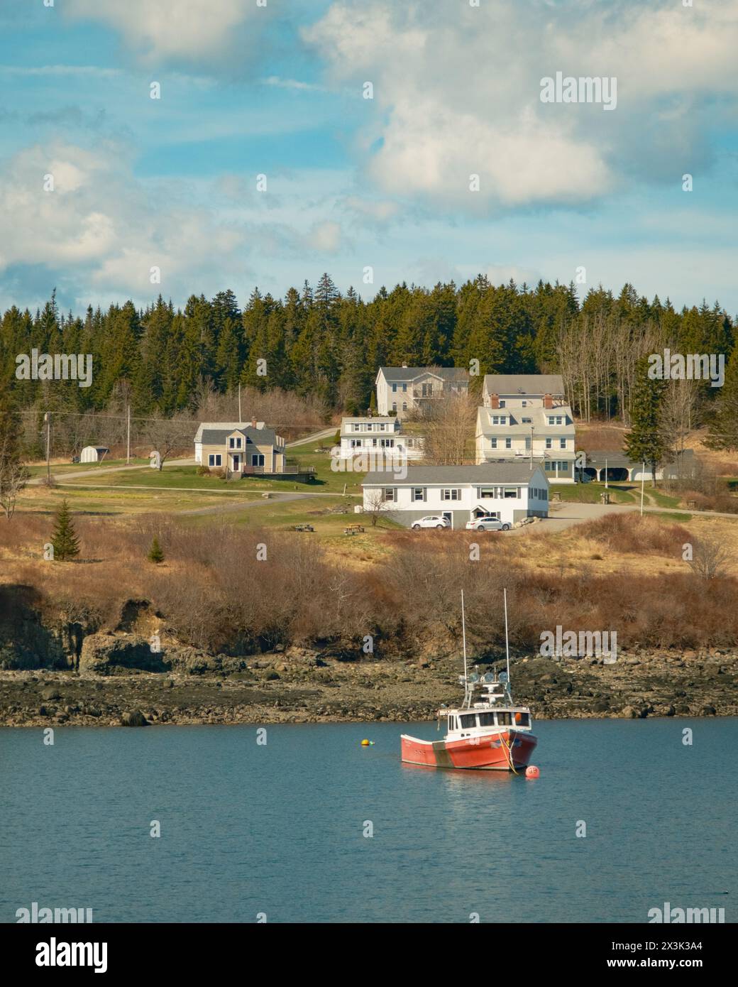 Boote im Little River im Hafen von Cutler, Maine Stockfoto