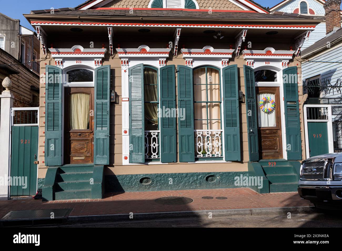 New Orleans, Louisiana. French Quarter, Duplex-Haus. Stockfoto