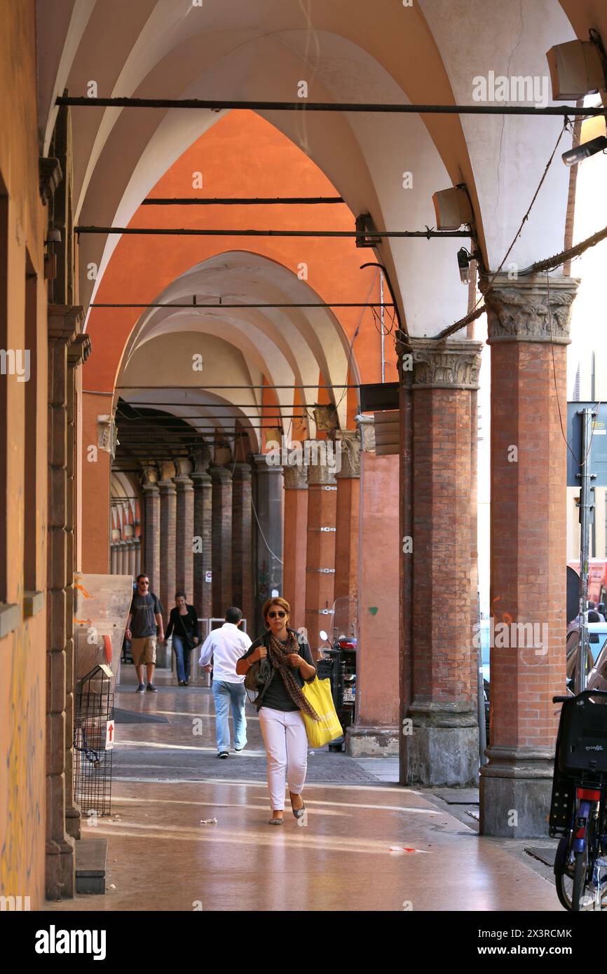 Via Guglielmo Oberdan, Bologna, Emilia-Romagna, Italien Stockfoto