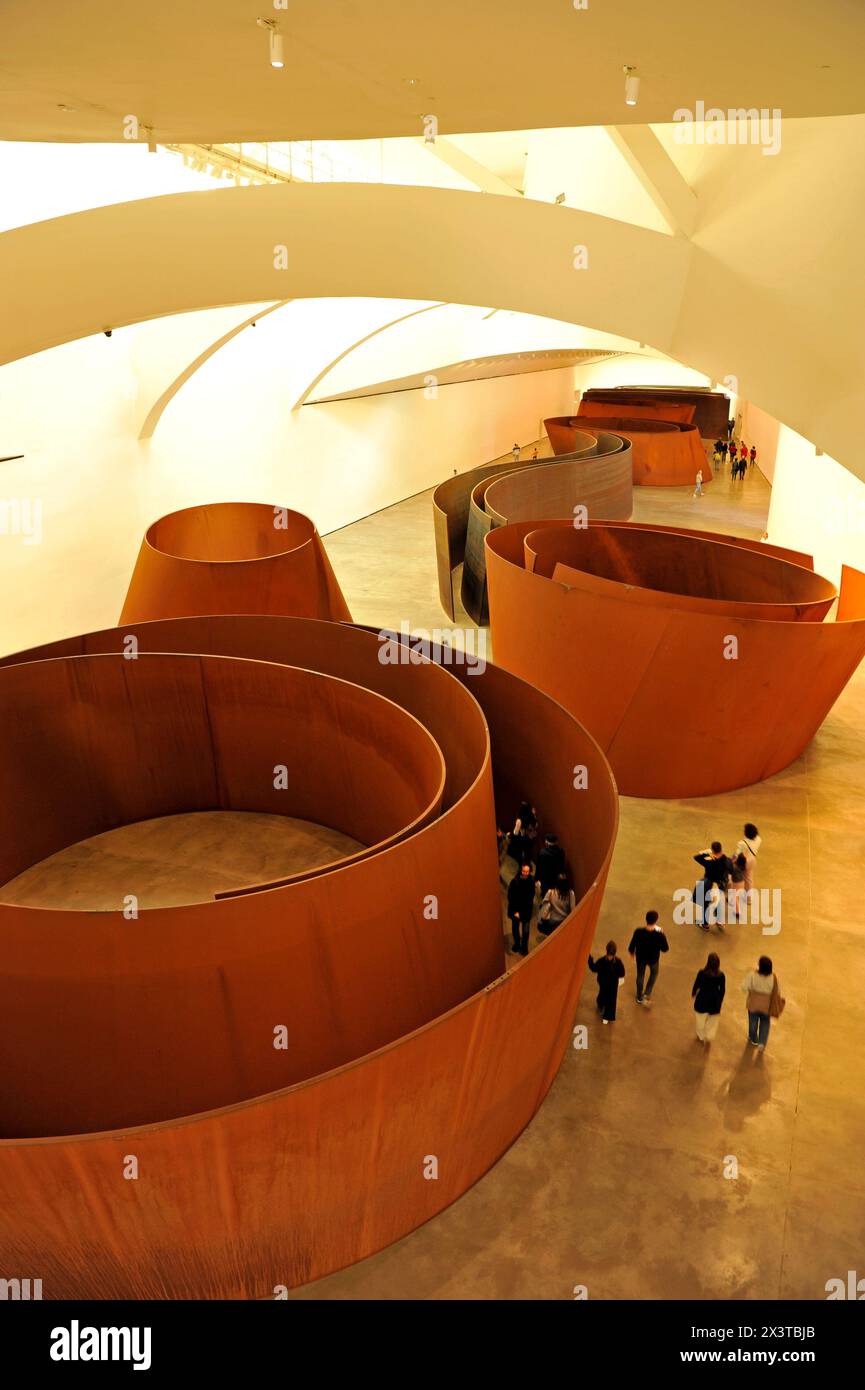Richard Serra, Skulptur, People, Gugenheim Bilbao, Museum, Architektur, Tourismus, Attraktion, Billbao, Spanien, Europa Stockfoto