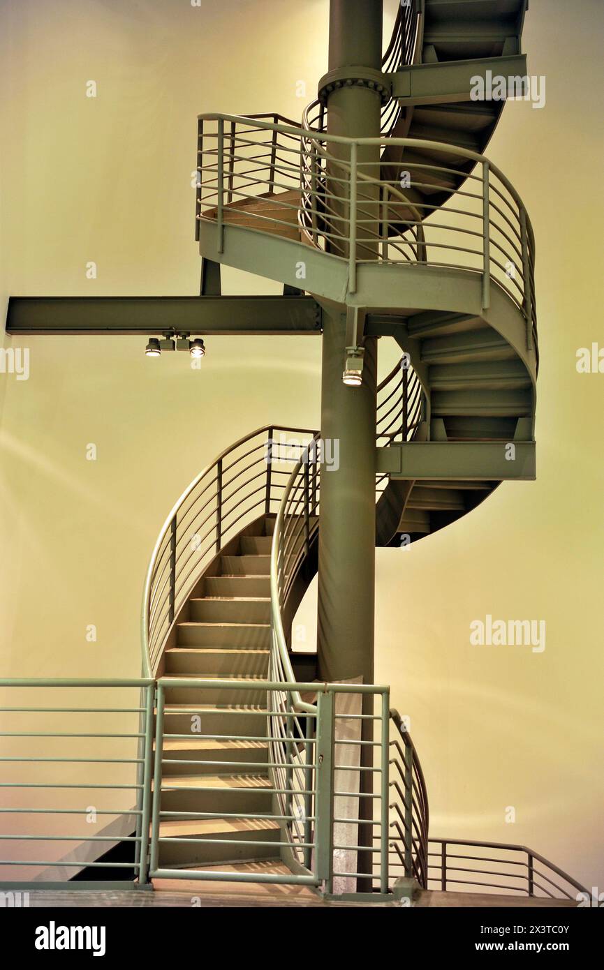 Treppenhaus, Gugenheim Bilbao, Museum, Architektur, Tourist, Attraktion, Billbao, Spanien, Europa Stockfoto