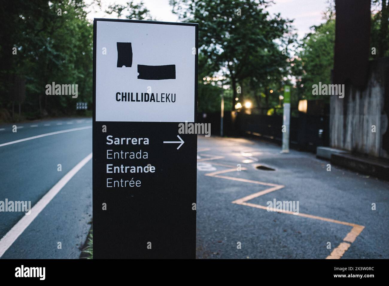 Bild des Eingangs zum Chillida Leku Park in Spanien. Stockfoto