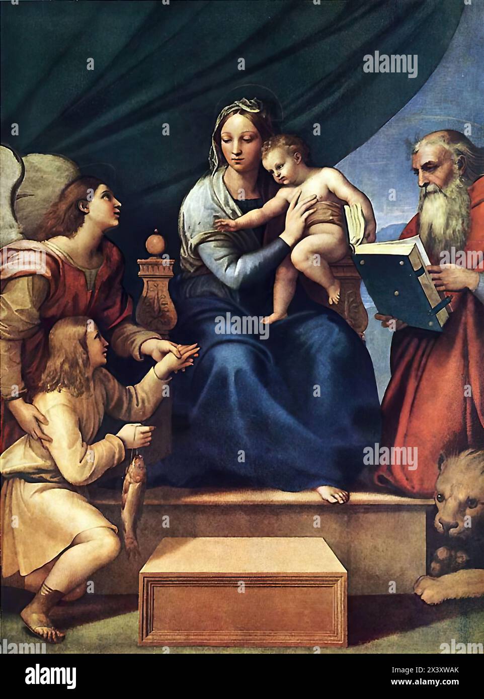 RAFFAELLO Sanzio (* 1483, Urbino, d. 1520, Roma) Madonna mit dem Fisch 1512-14 Öl auf Leinwand aus Holz übertragen, 215 x 158 cm Museo del Prado, Madrid der Erzengel Raphael präsentiert den jungen Tobias der im Zentrum thronenden Jungfrau. Tobias hält einen leuchtenden Fisch in der Hand, mit dessen Gallenblase er laut der Geschichte im Alten Testament die Blindheit seines Vaters geheilt hat. St. Jerome befindet sich auf der rechten Seite mit einem Löwen (sein Hauptattribut) und einem herrlichen Buch. Es wird angenommen, dass die Arbeit von Werkstattassistenten stammt, darunter Francesco Penni und Giulio Romano. 1813 wurde die Armee von Napoleon br Stockfoto