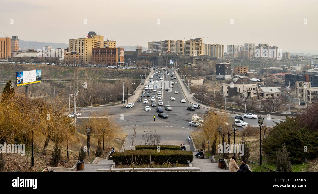Jerewan, Armenien 15. Februar 2024: Allgemeine Sicht auf die Stadt Jerewan, die Hauptstadt Armeniens Stockfoto