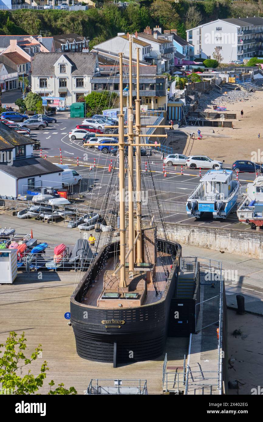 Der Küstenschooner, Saundersfoot Harbour, Saundersfoot, Pembrokeshire, Wales Stockfoto