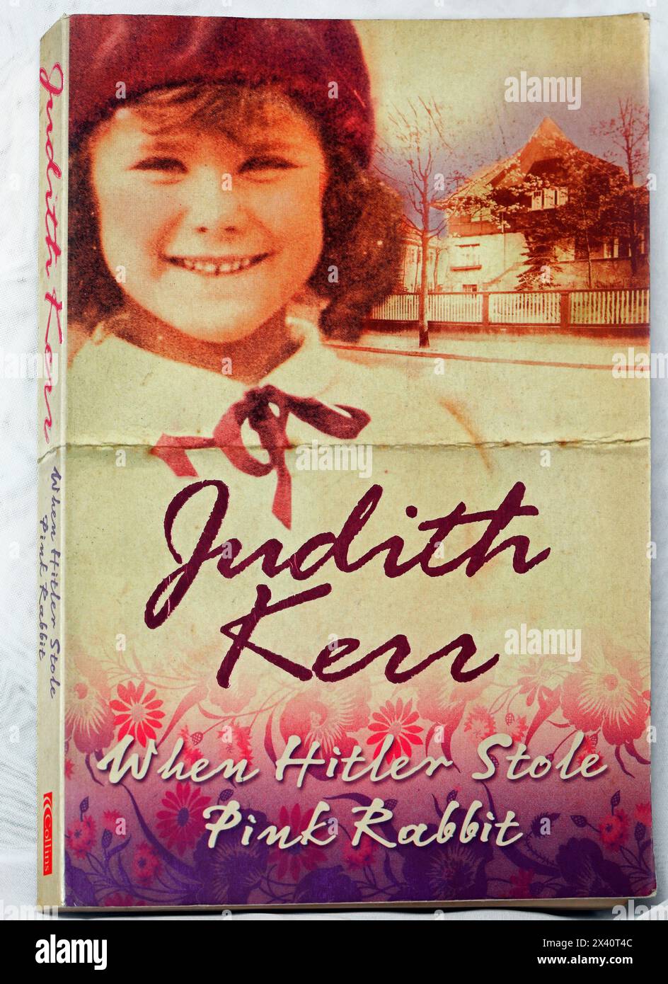 Judith Kerr - Als Hitler Das Rosa Kaninchen Gestohlen Hat. Buchvorderseite. Studio eingerichtet Stockfoto