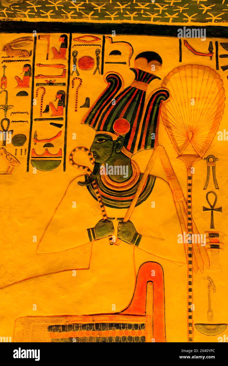 Kunstwerk mit Darstellung von Ramses II. Im Grab von Nefertari im Tal der Königinnen in Luxor, Ägypten; Luxor, Ägypten Stockfoto