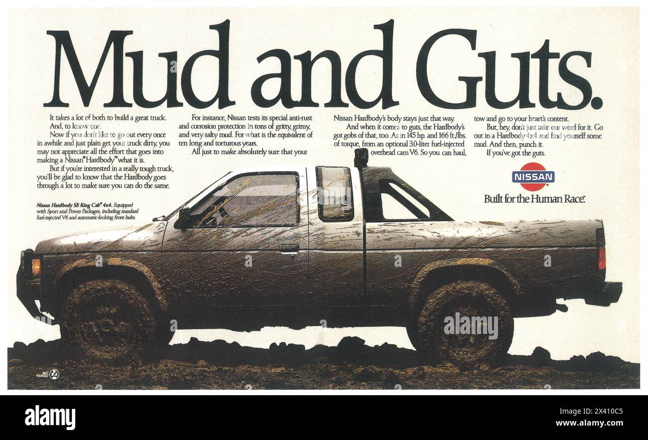 1988 Nissan Hardbody King Cab 4x4 Lkw-Werbung – Schlamm und Eingeweide Stockfoto