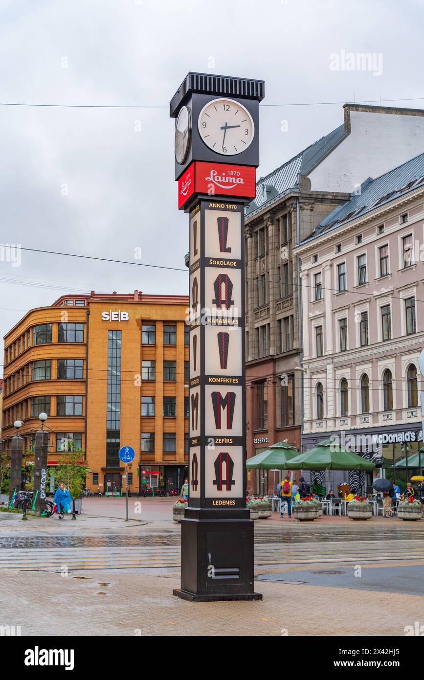 Die Laima-Uhr im Zentrum von Riga, Lettland Stockfoto