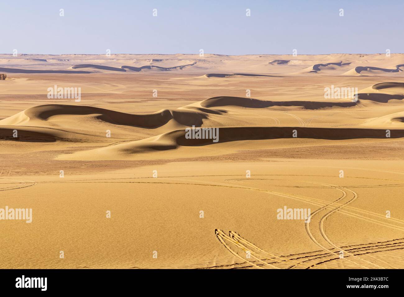 Wadi al Hitan, Faiyum, Ägypten. Sanddünen in der Wüste am paläontologischen Standort Wadi el-Hitan. Stockfoto