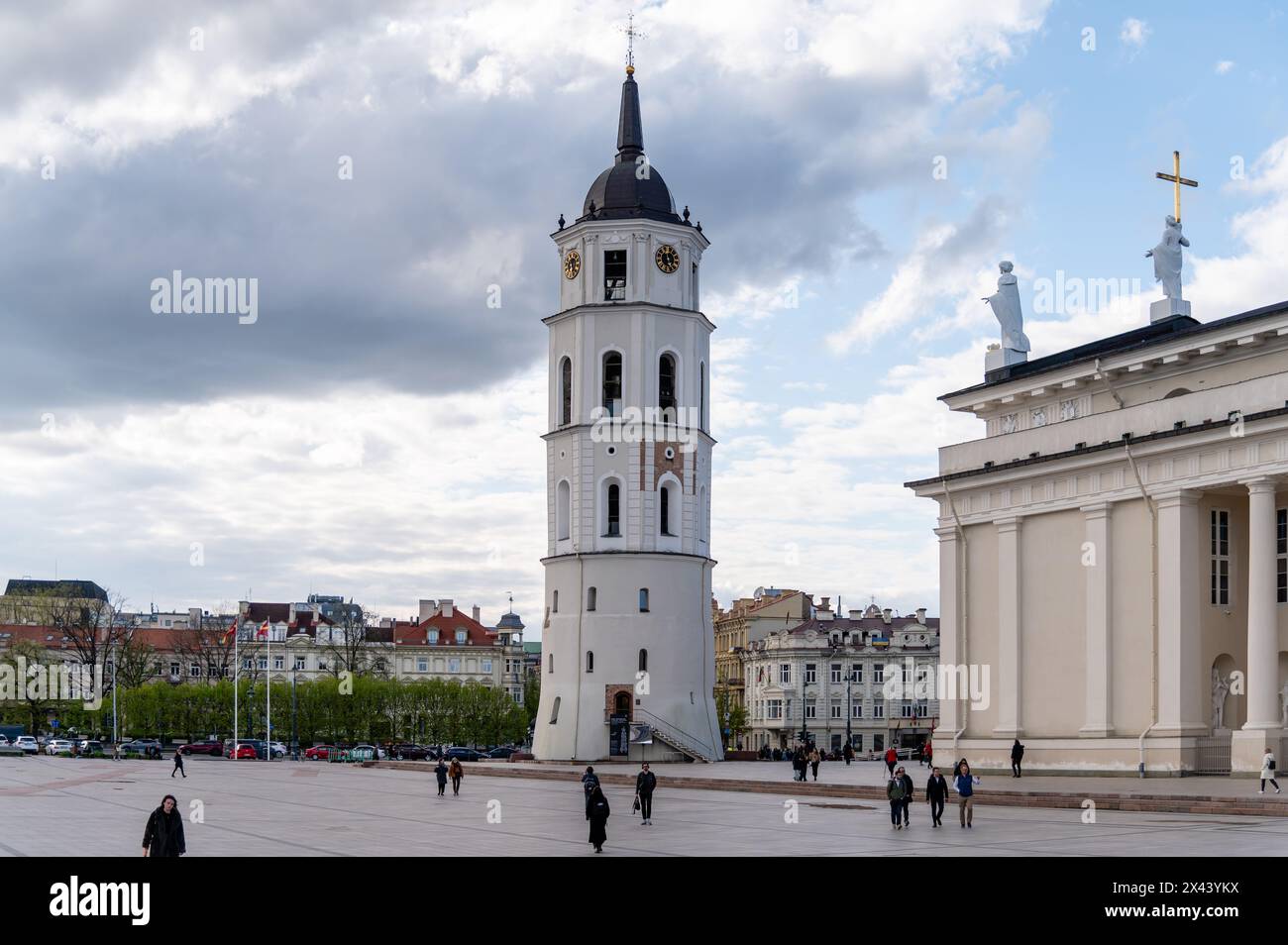 Glockenturm der Kathedrale von Vilnius, Domplatz, Vilnius, Litauen Stockfoto