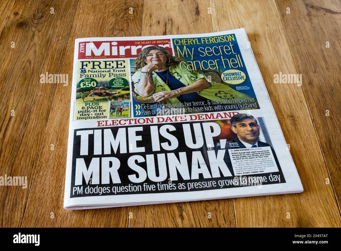 29. April 2024. Die Schlagzeile des Daily Mirror lautet: Die Zeit ist um, Mr. Sunak. Stockfoto