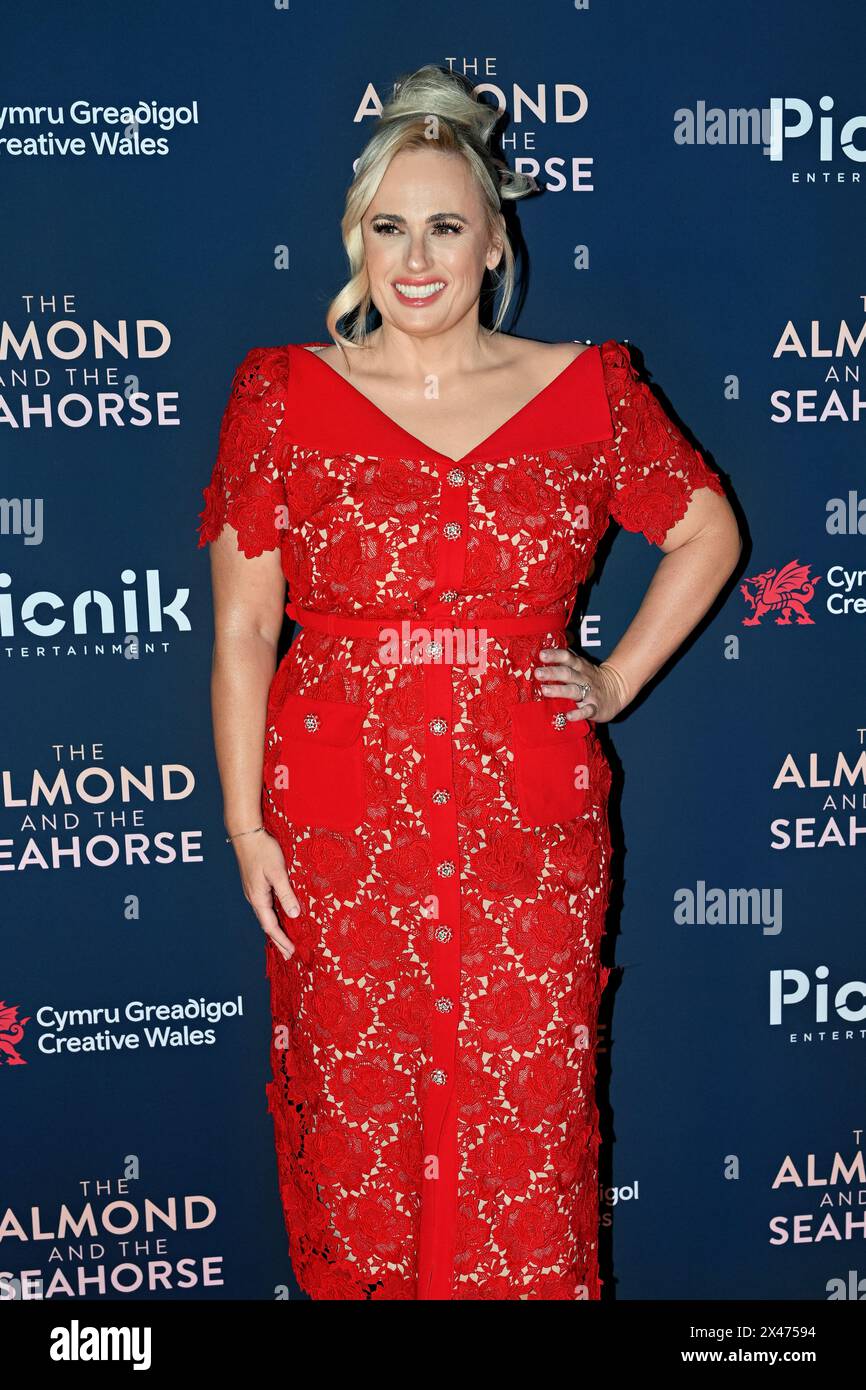 LONDON, ENGLAND - APRIL 30: Rebell Wilson nimmt am 30. April 2024 an der britischen Premiere von The Almond and the Seahorse im Vue West End Teil. Stockfoto