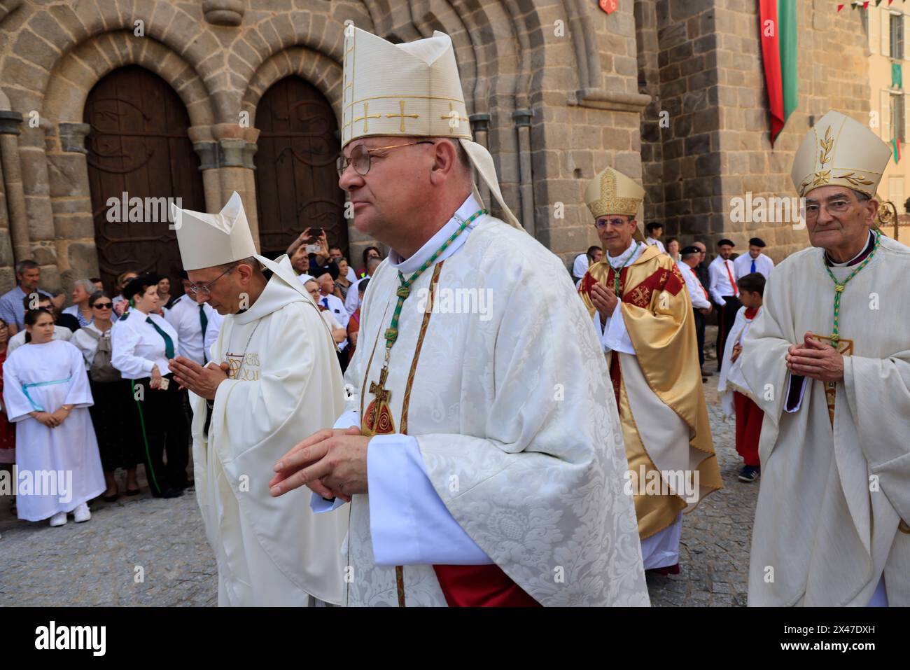 Le Dorat, Frankreich. Septenniale Äußerungen von Dorat, die die Reliquien des Heiligen Israel und des Heiligen Theobald feiern. Limousin-Äußerungen sind religiöse und Stockfoto