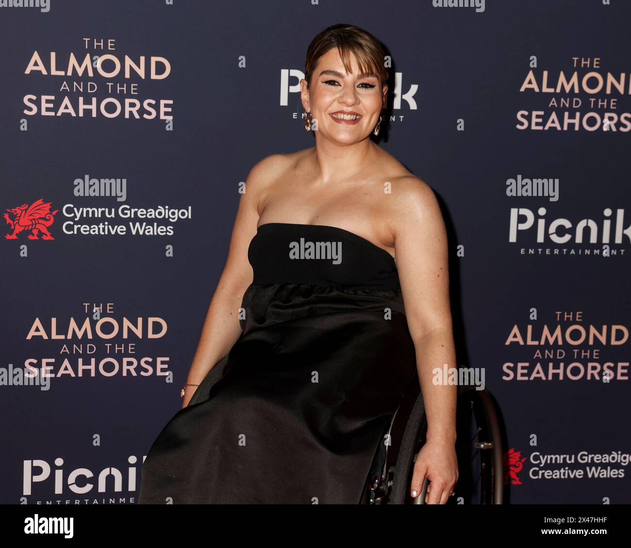 London, Großbritannien. April 2024 30. Ruth Madeley nimmt an der Almond & the Seahorse UK Premiere im Vue West End am Leicester Square in London Teil. (Foto: Cat Morley/SOPA Images/SIPA USA) Credit: SIPA USA/Alamy Live News Stockfoto