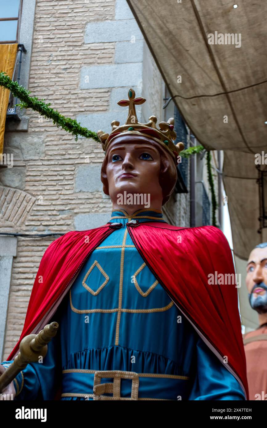 Parade der Tarasca und der Riesen und großen Köpfe am Fronleichnam von Toledo, Spanien Stockfoto