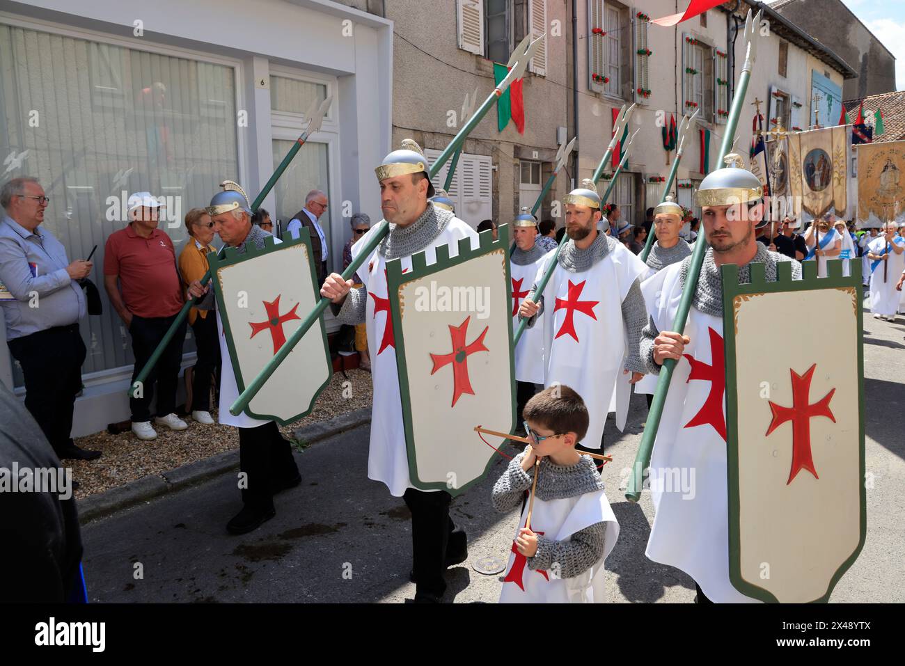 Le Dorat, Frankreich. Septenniale Äußerungen von Dorat, die die Reliquien des Heiligen Israel und des Heiligen Theobald feiern. Limousin-Äußerungen sind religiöse und Stockfoto