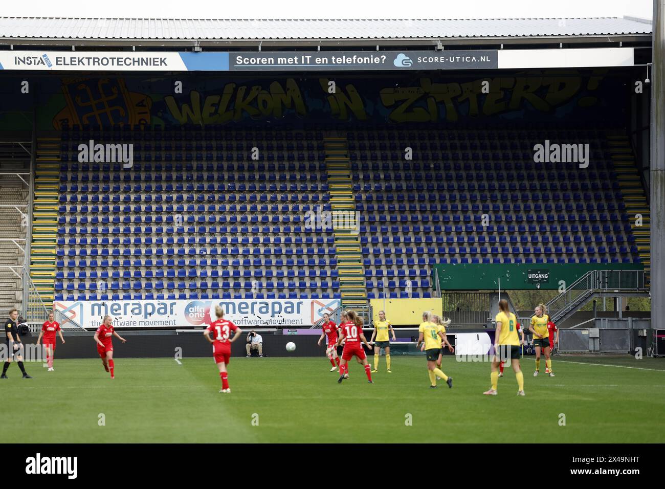 SITTARD - Leere Plätze beim Spiel der niederländischen Azerion-Frauen zwischen Fortuna Sittard und dem FC Twente im Fortuna Sittard Stadium am 1. Mai 2024 in Sittard, Niederlande. ANP MARCEL VAN HOORN Stockfoto