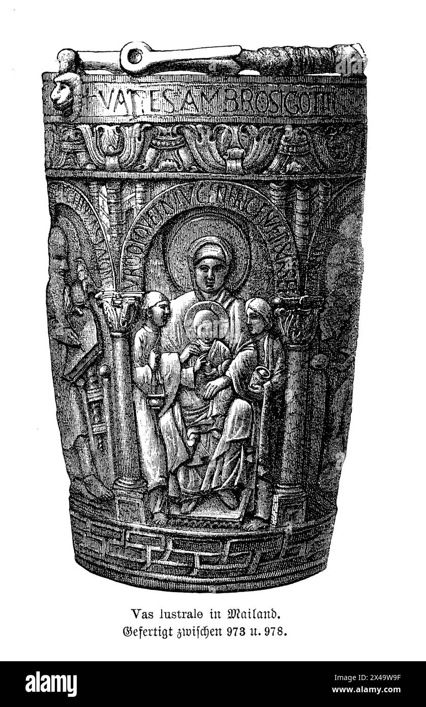 Eine kunstvolle mittelalterliche Lustralvase aus Mailand, die auf das Jahr 973-978 n. Chr. zurückgeht. Die Vase ist reich mit religiösen Figuren wie Heiligen und Engeln verziert, die in einem an byzantinische Kunst erinnernden Stil gestaltet sind. Diese Figuren sind aufwendig gestaltet, mit detaillierten Ausdrücken und Gesten, die ein tiefes Gefühl von Spiritualität und Ehrfurcht vermitteln. Die Vase selbst besteht aus einem leuchtenden Material, möglicherweise Silber oder Bronze, mit einer Oberfläche, die das Licht einfängt und die exquisiten Details des Reliefs hervorhebt. Stockfoto