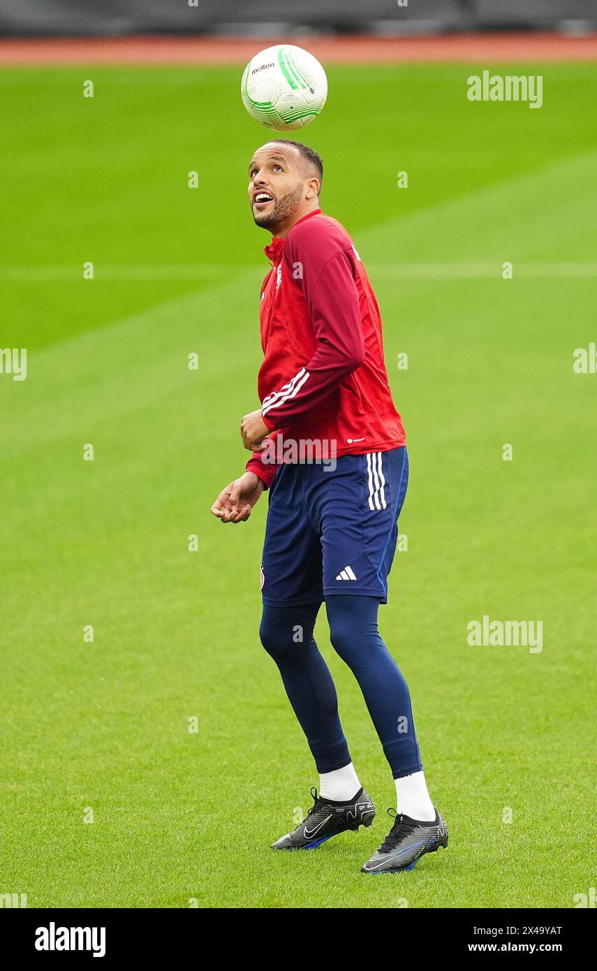 Youssef El Arabi von Olympiacos während eines Trainings im Villa Park, Birmingham. Bilddatum: Mittwoch, 1. Mai 2024. Stockfoto