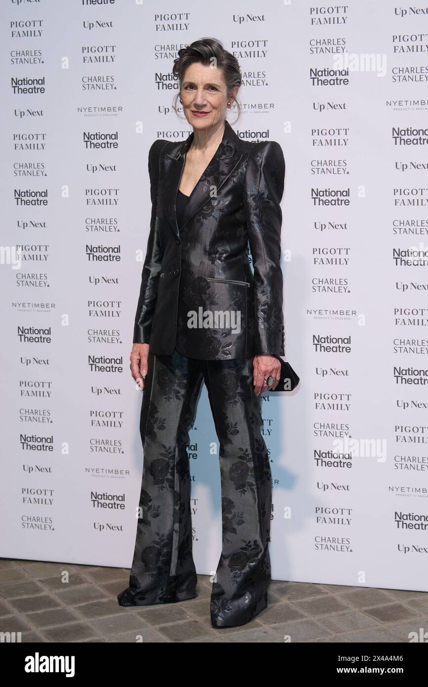 London, UK . 1. Mai 2024 . Dame Harriet Walter fotografierte im National Theatre: Up Next Gala im National Theatre Southbank. Quelle: Alan D West/Alamy Live News Stockfoto