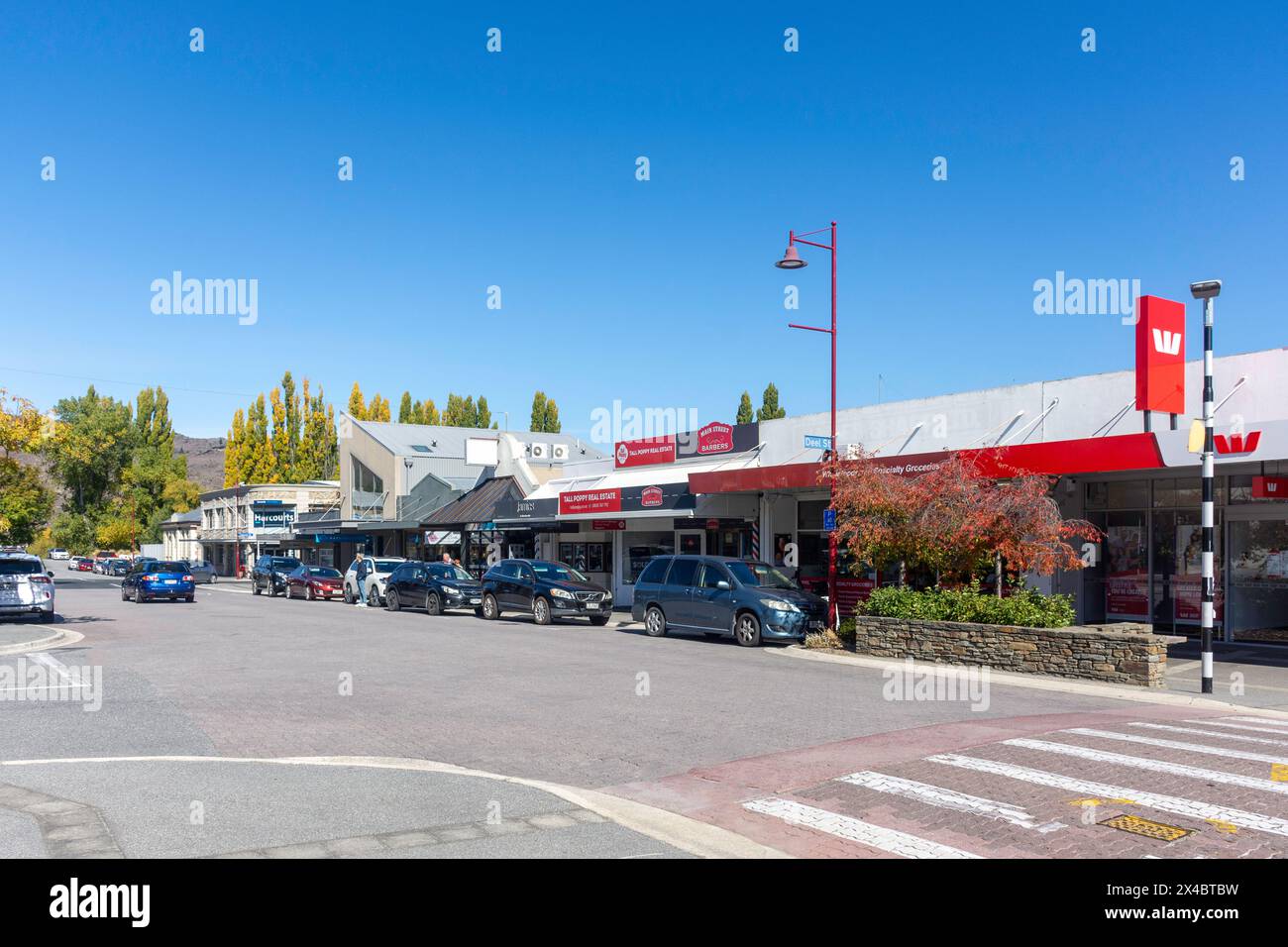 Stadtzentrum, Tarbert Street, Alexandra (Areketanara), Otago, Südinsel, Neuseeland Stockfoto
