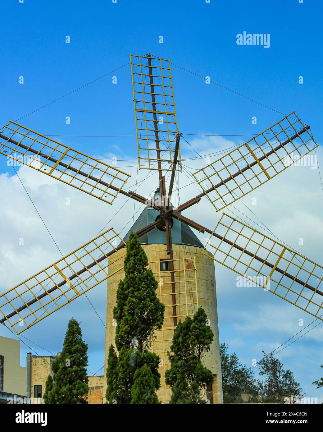 Gozo, Malta. Eine von 48 maltesischen Windmühlen Stockfoto