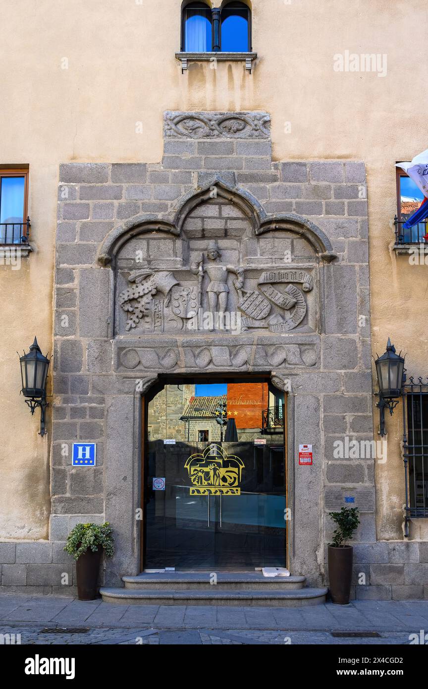 Mittelalterliches Architekturgebäude Hotel Palacio Valderrabanos, Avila, Spanien Stockfoto