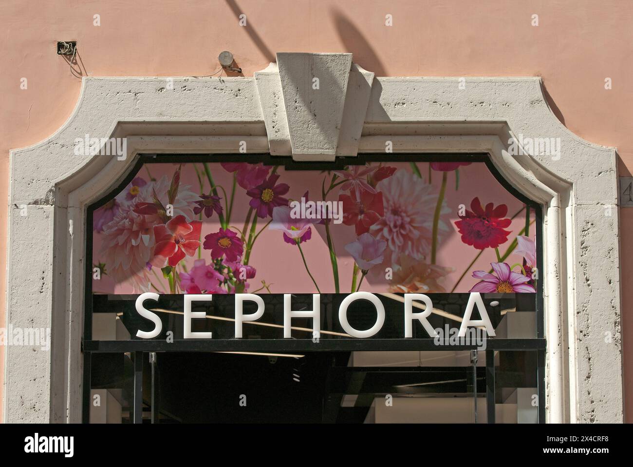 Schild mit Sephora-Geschäft in der Via del Corso, Rom, Latium, Italien Stockfoto