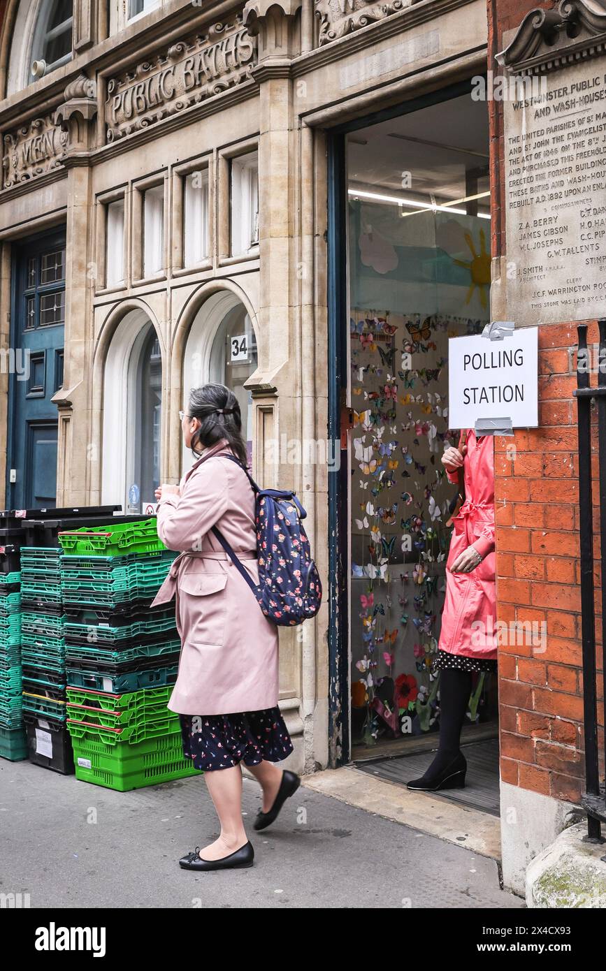 London, Großbritannien. Mai 2024. Die Wahlstation in der Great Peter Street in Westminster heute Nachmittag. Quelle: Imageplotter/Alamy Live News Stockfoto