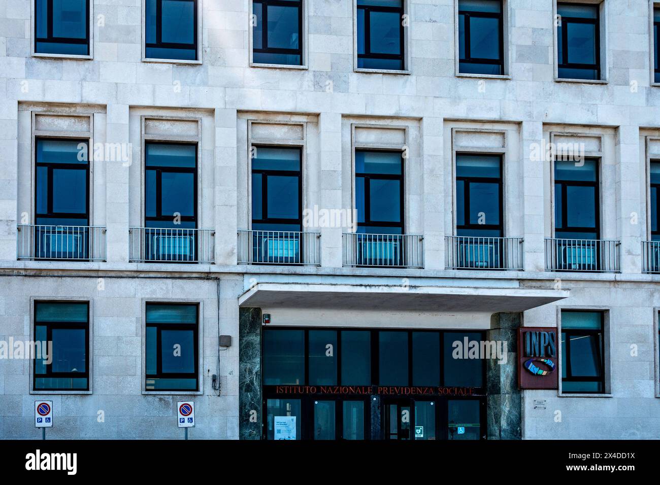 Die Büros des Instituts für Renten und soziale Sicherheit, Bari, italien. Stockfoto