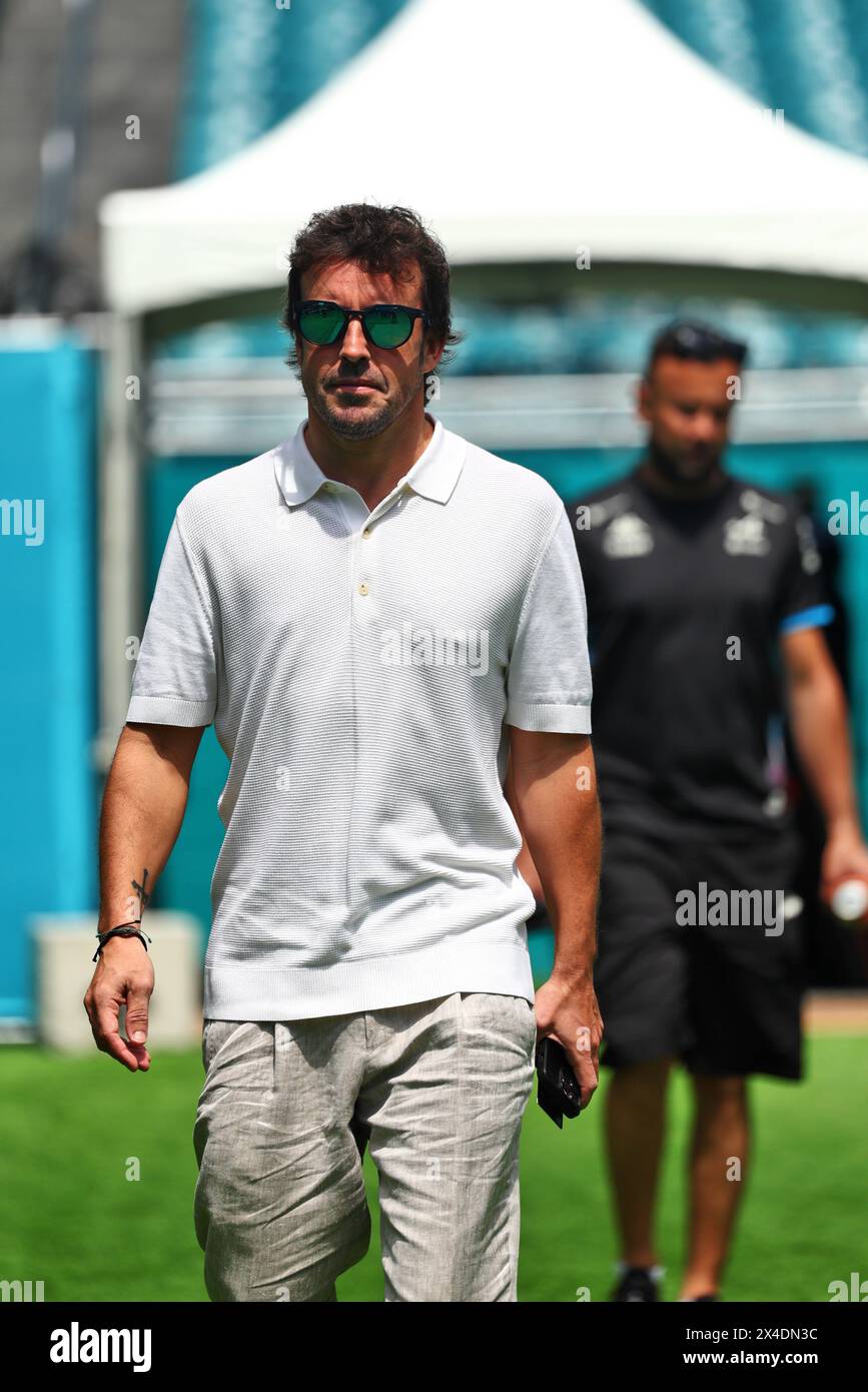 Miami, USA. Mai 2024. Fernando Alonso (ESP) Aston Martin F1 Team. 02.05.2024. Formel-1-Weltmeisterschaft, Rd 6, Miami Grand Prix, Miami, Florida, USA, Vorbereitungstag. Das Foto sollte lauten: XPB/Alamy Live News. Stockfoto