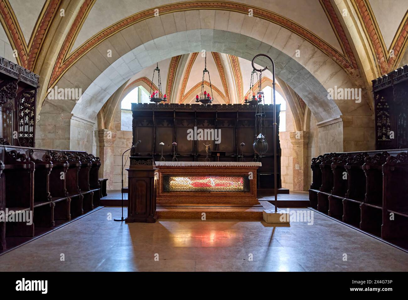 Verona Veneto Italien. Die Basilika San Zeno. Die Leiche des heiligen in der Krypta Stockfoto