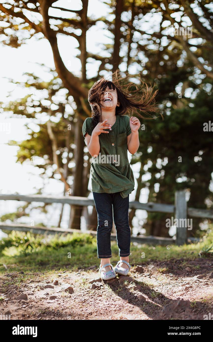 Genießen Sie die Sonne an einem windigen Tag Stockfoto