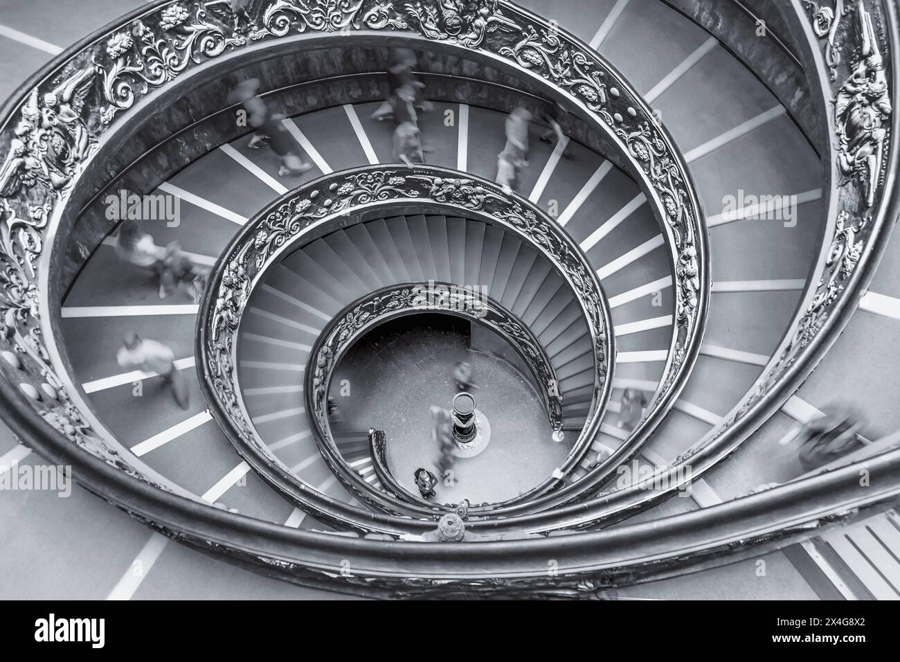 Vatikans spiralförmige Eleganz in zeitlosem S&W Stockfoto