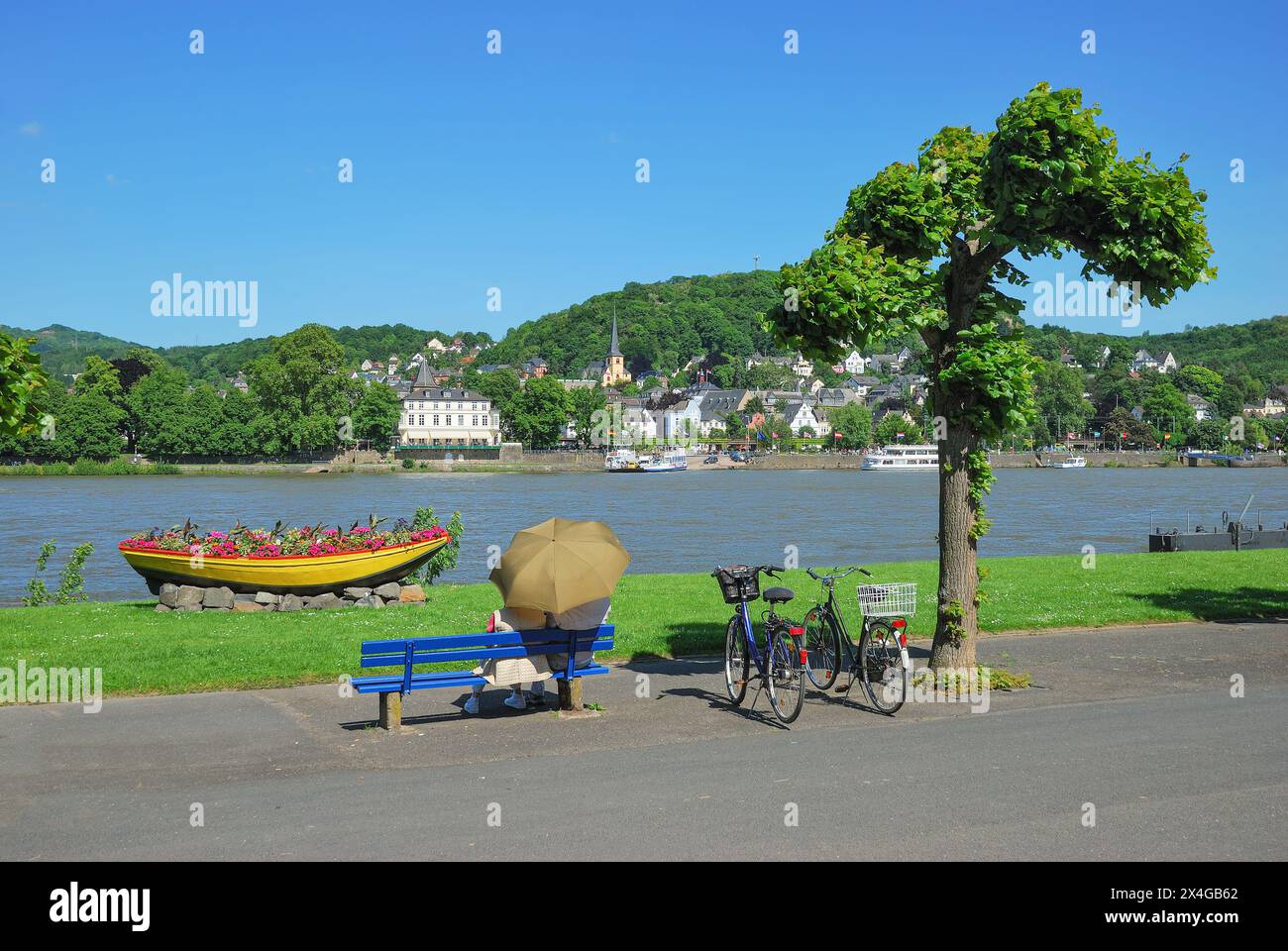 Blick von Kripp über den Rhein nach Linz am Rhein, Rheinland-Pfalz, Deutschland Stockfoto