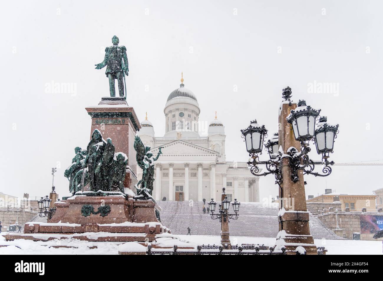 Vor Der Kathedrale Von Helsinki, Helsinki, Finnland Stockfoto