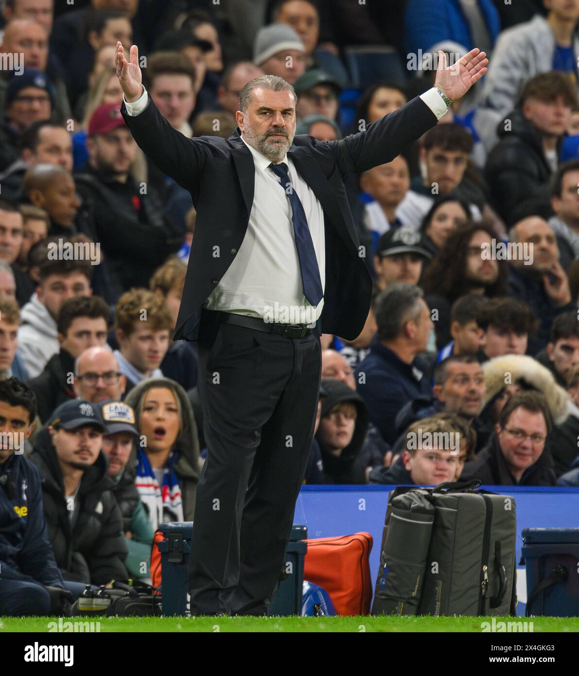 2. Mai 2024: Chelsea gegen Tottenham Hotspur – Premier League – Stamford Bridge. Tottenham Manager Ange Postecoglou. Bild : Mark Pain / Alamy Live News Stockfoto