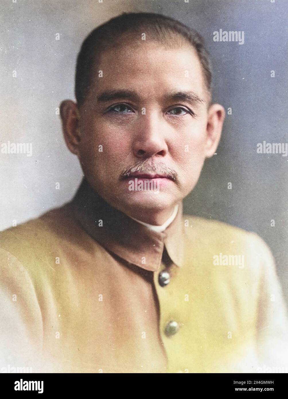 SUN YAT-SEN (1866-1925) chinesischer Revolutionär um 1912 Stockfoto