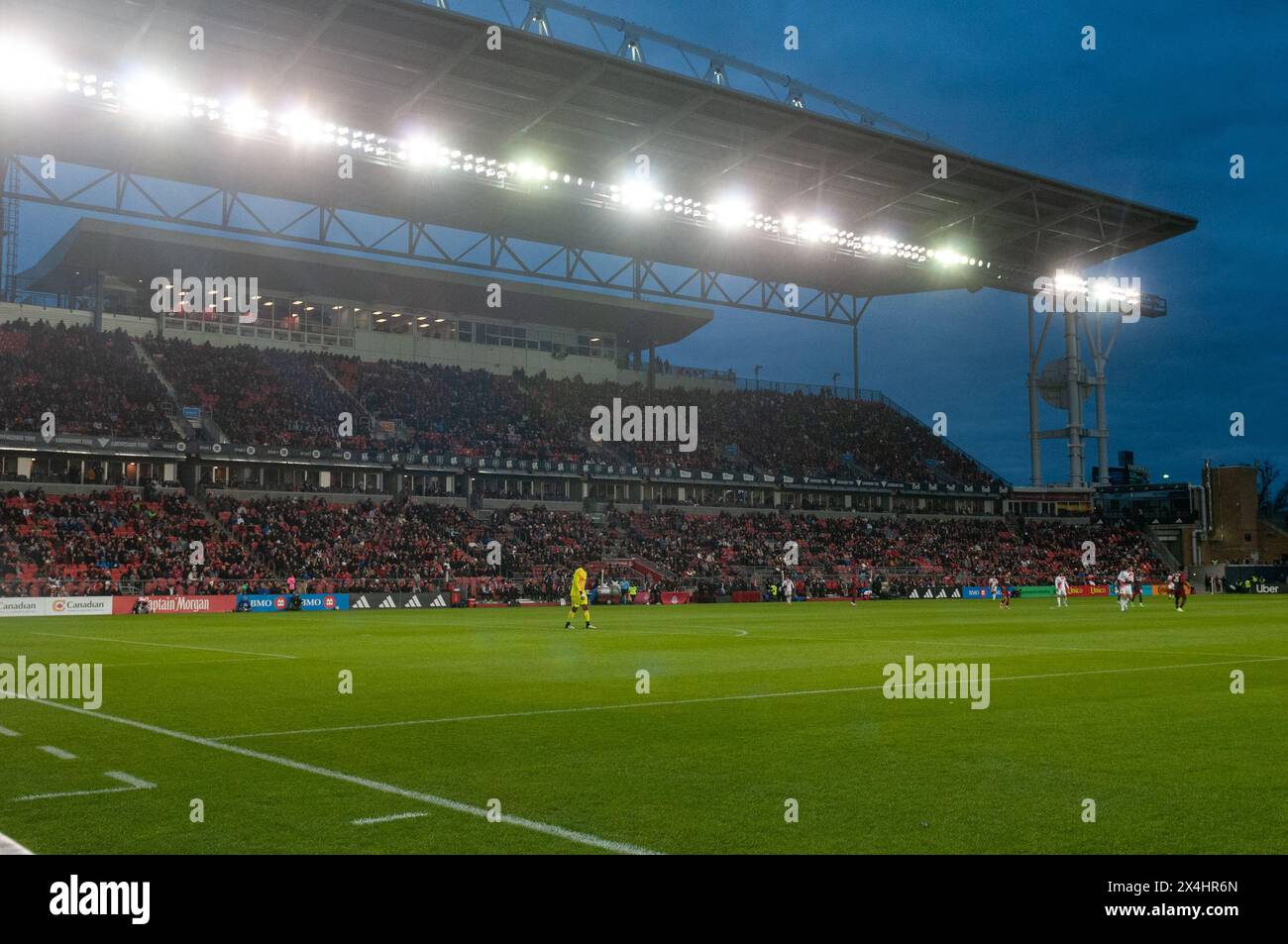 Toronto, ON, Kanada - 20. April 2024: BMO-Feldansicht während des regulären Saisonspiels zwischen Toronto FC (Kanada) und New England Revolution (USA) Stockfoto