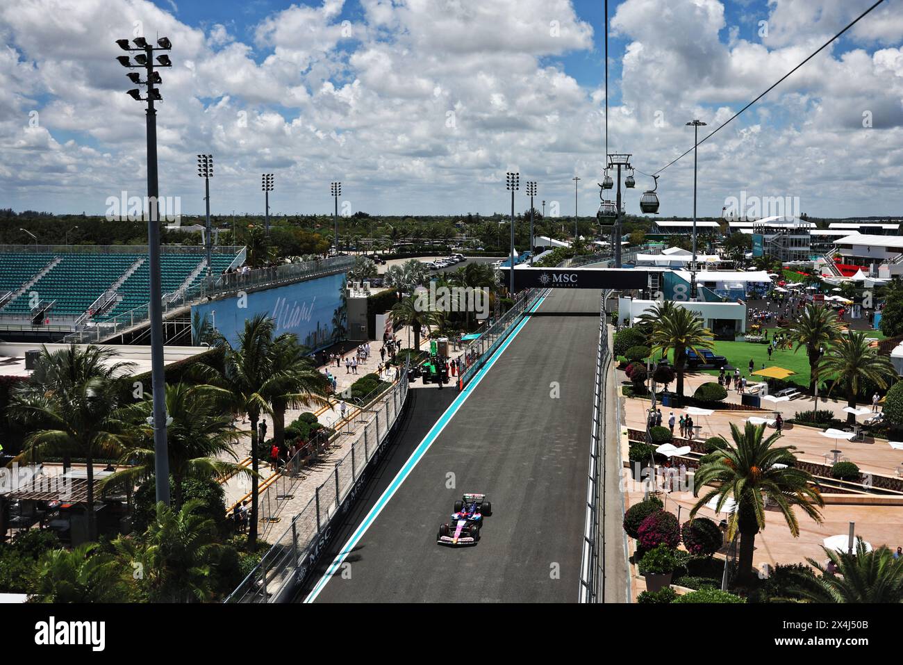 Miami, USA. Mai 2024. Daniel Ricciardo (aus) RB VCARB 01. Formel-1-Weltmeisterschaft, Rd 6, Miami Grand Prix, Freitag, 3. Mai 2024. Miami International Autodrome, Miami, Florida, USA. Quelle: James Moy/Alamy Live News Stockfoto