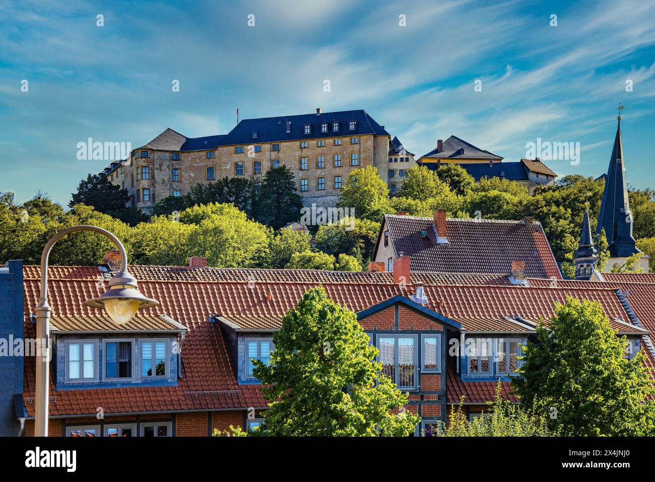 Schloss Blankenburg im Harz an einem schönen Sommertag. Stockfoto