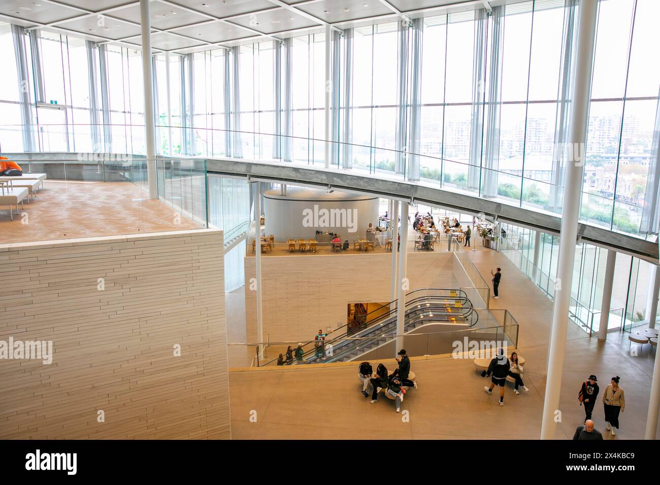 Naala Badu, The Sydney Modern erweitert die Größe der Art Gallery of New South Wales in Sydney und wurde 2022 von Kazuyo Sejima + Ryue Nishizawa entworfen Stockfoto