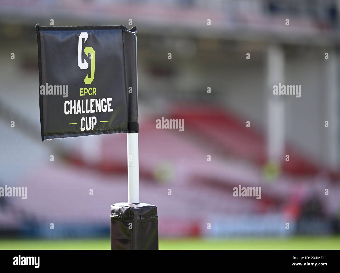 Kingsholm Stadium, Gloucester, Gloucestershire, Großbritannien. Mai 2024. European Challenge Cup Halbfinale Rugby, Gloucester gegen Benetton Rugby; EPRC-Eckflagge bei Gloucester Credit: Action Plus Sports/Alamy Live News Stockfoto