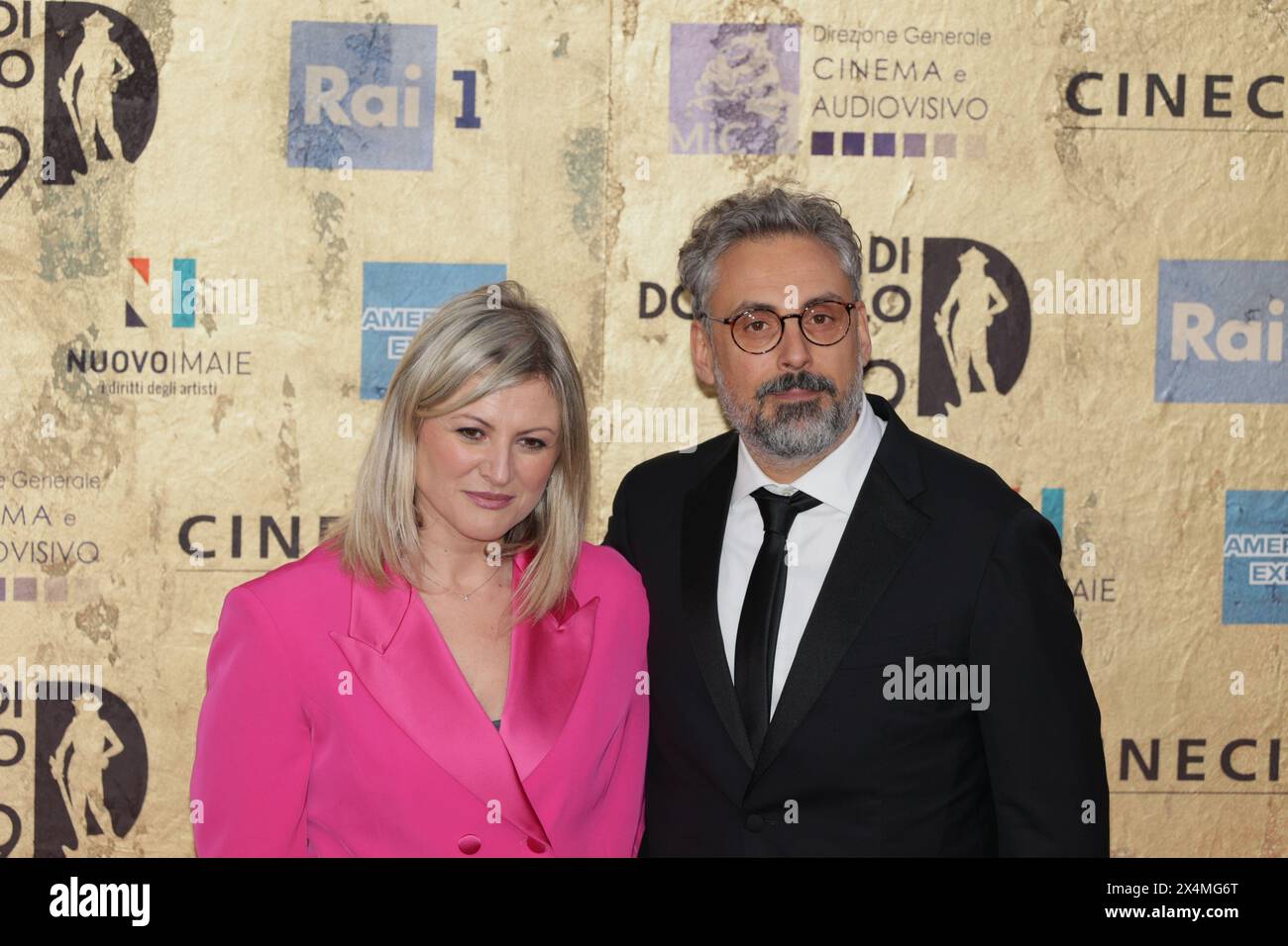 Rom, Italien. Mai 2024. Protagonisten des roten Teppichs der David di Donatello-Preisverleihung 2024 in Rom, Italien in den Cinecittà Studios. (Foto: Gennaro Leonardi/Pacific Press) Credit: Pacific Press Media Production Corp./Alamy Live News Stockfoto