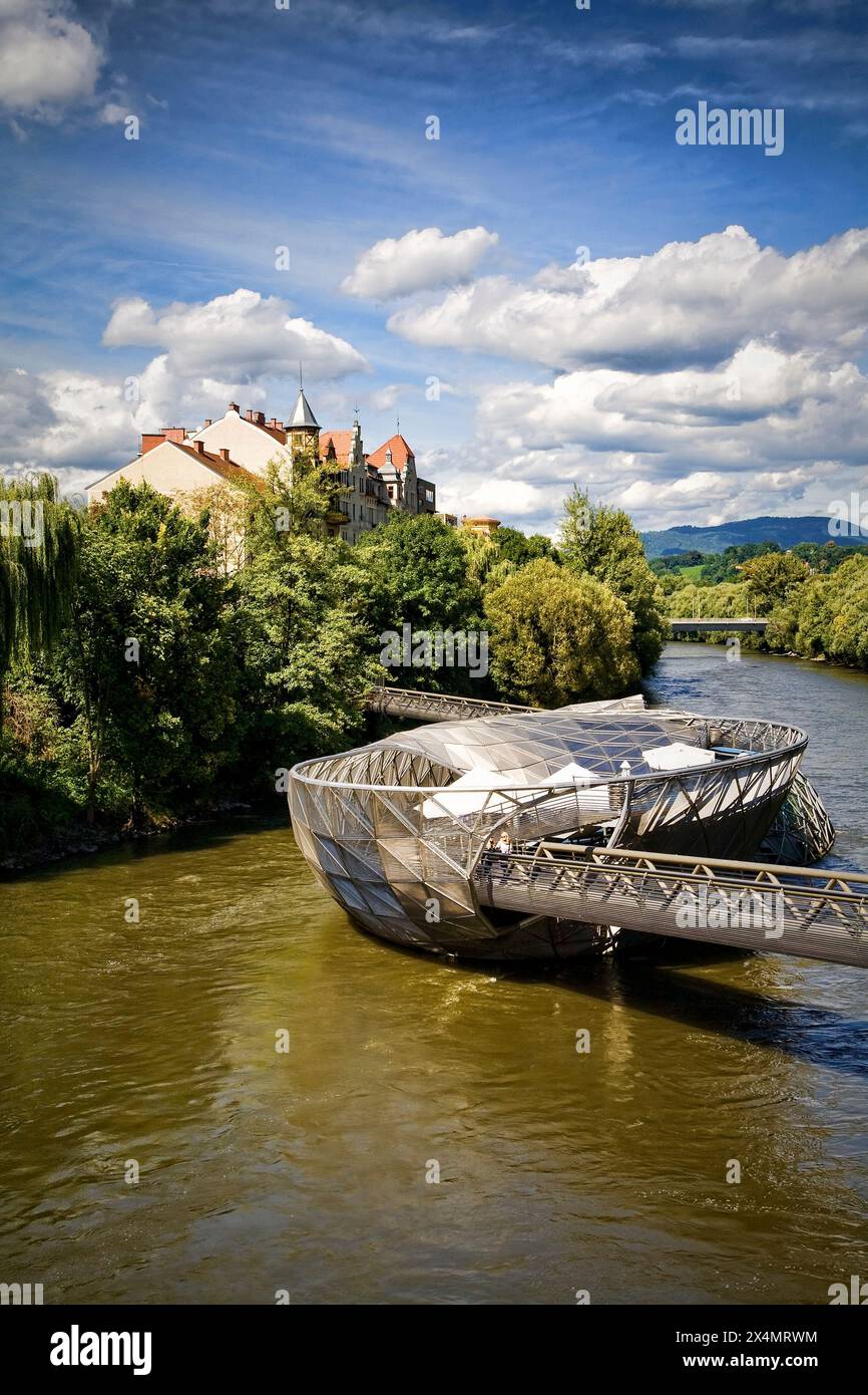 Insel in der Mur (Murinsel), Graz, Österreich Stockfoto