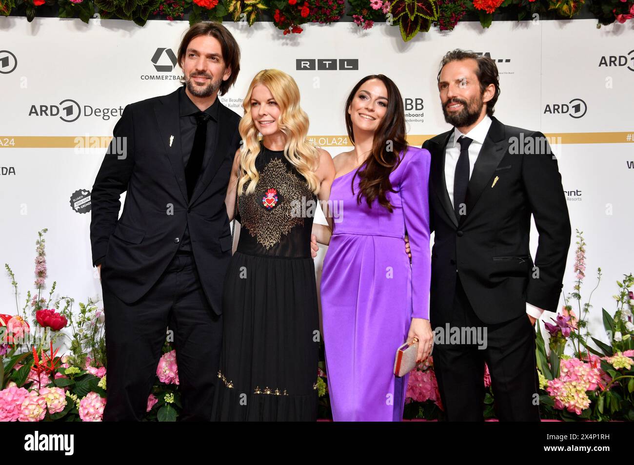 Max Wiedemann, Tina Kaiser, Kara Ann Hecker und Quirin Berg bei der 74. Verleihung des Deutschen Filmpreises 2024 im Theater am Potsdamer Platz. Berlin, 03.05.2024 Stockfoto
