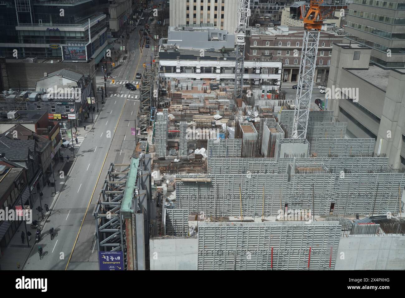 Bauseite in der Nähe der yonge Street in der Innenstadt von Toronto, Kanada Stockfoto