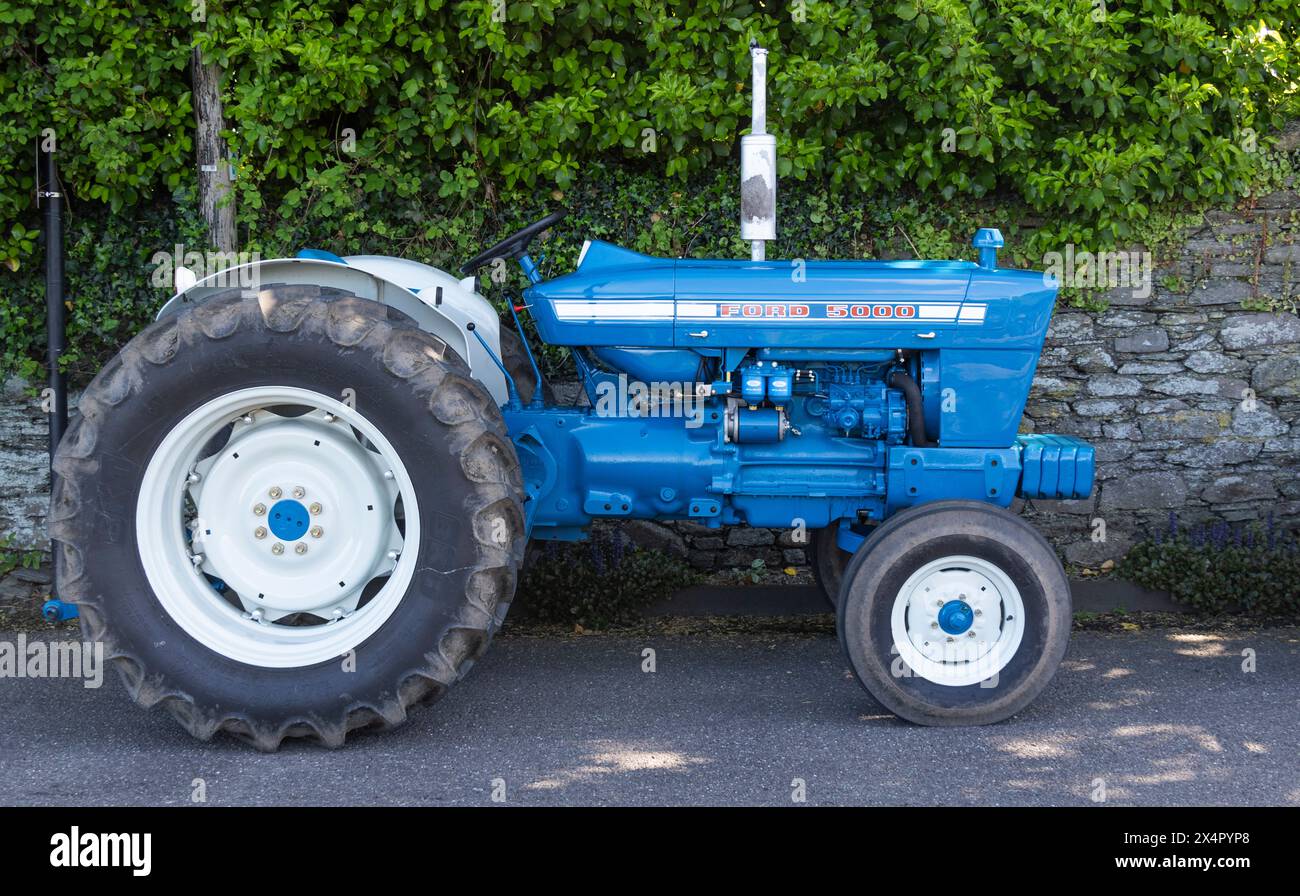 Traktor Ford 5000 Stockfoto